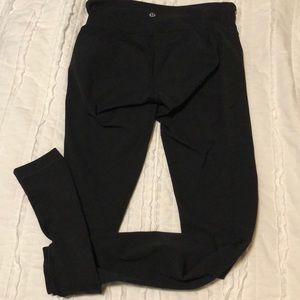 Full Length Black Lulu Lemon Leggings